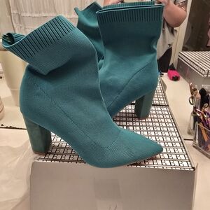 Elegant Teal Heeled Boots